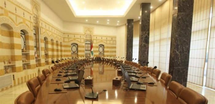 ب الصباحية: لا حكومة قريباً.. والاتصالات مستمرة