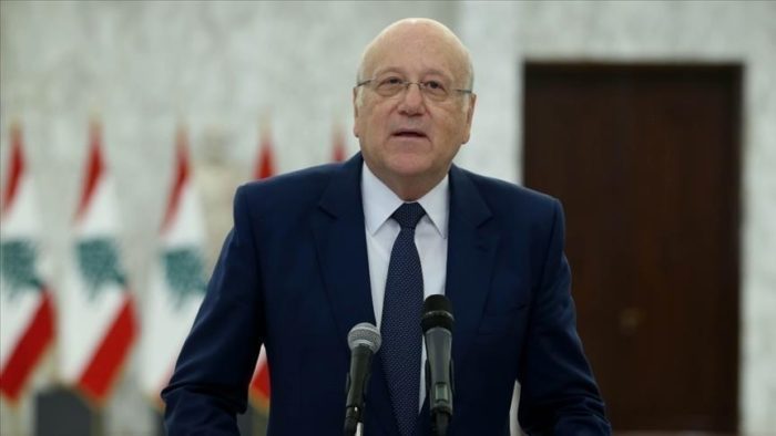 ب الصباحية: ميقاتي اليوم.. حكومة أو اعتذار؟