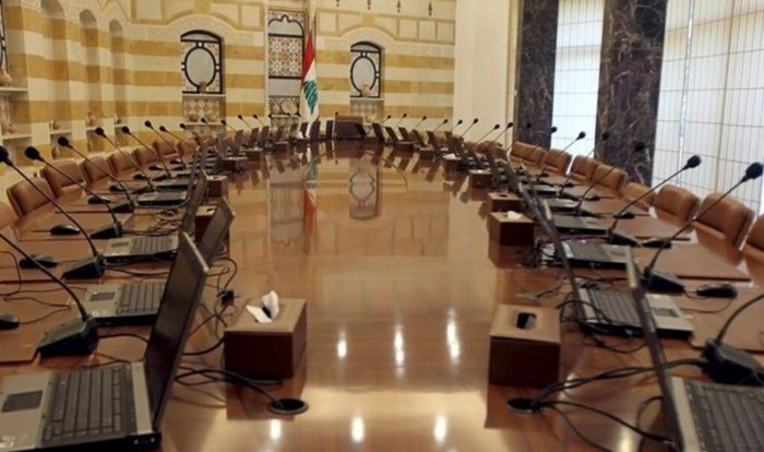 مفتاح التأليف في جيب "التيار"