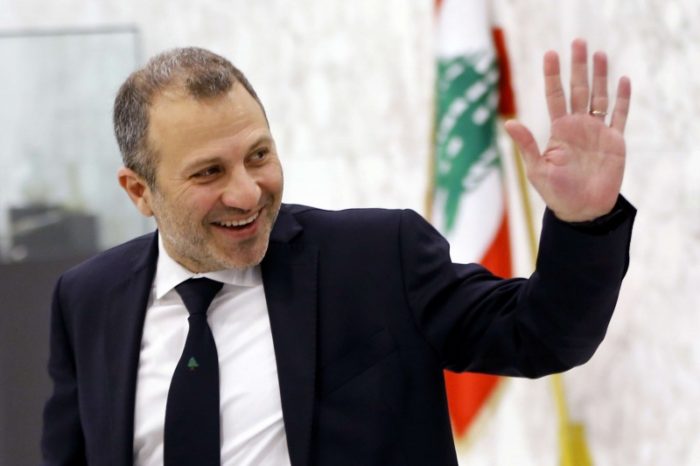 باسيل عم يلعب "صولد" واكبر.. اليكم ما يجري في الكواليس