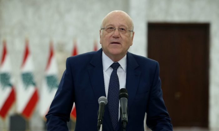ردّاً على تفاؤل ميقاتي "الثنائي" يؤكد: البيطار اولاً !