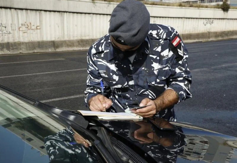 عالم الجريمة – ب الأمن والقضاء – فيديو: على خط الشويفات.. ضبط الشاحنات المخالفة عالم الجريمة – ب الأمن والقضاء – فيديو: على خط الشويفات.. ضبط الشاحنات المخالفة