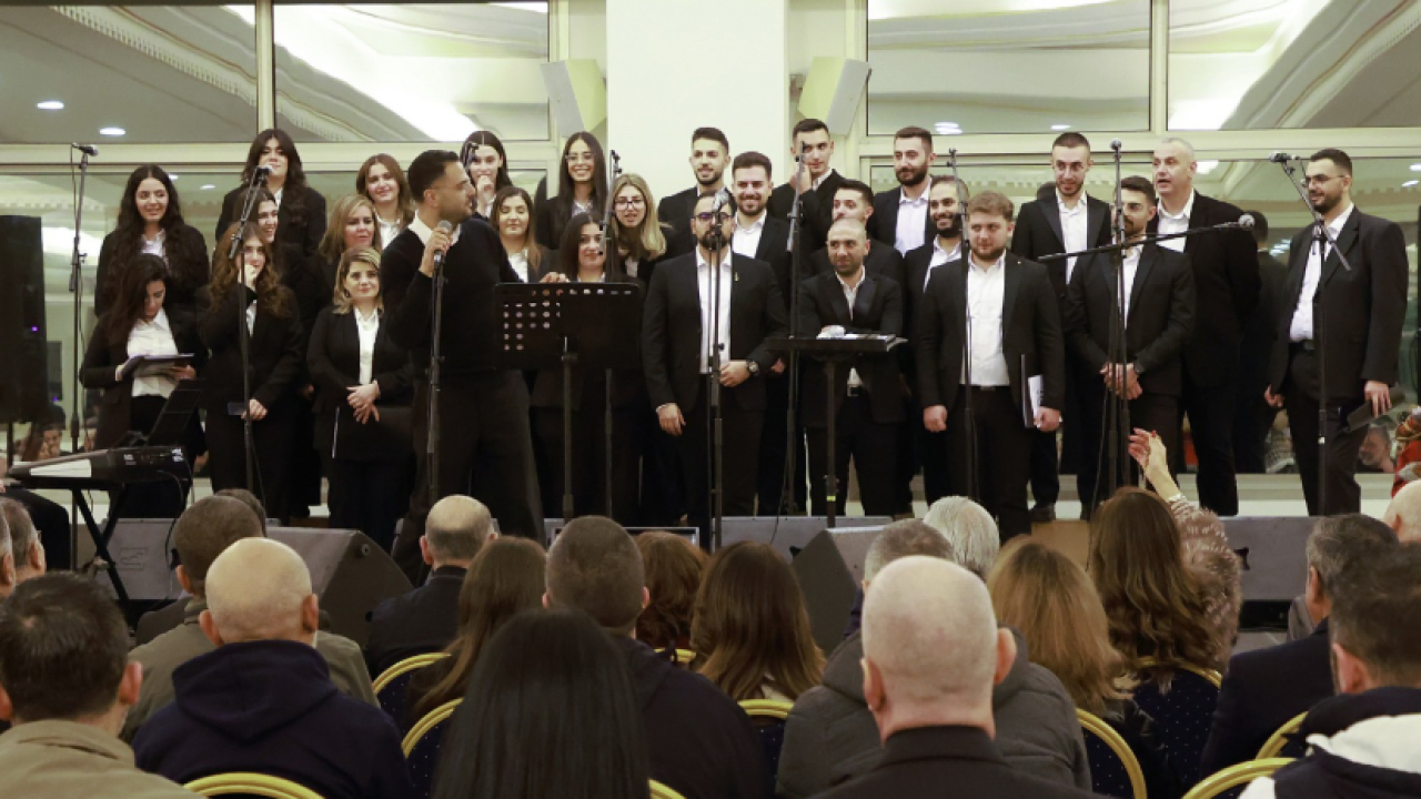 01b570baf7b40634a712672f5519a1d3