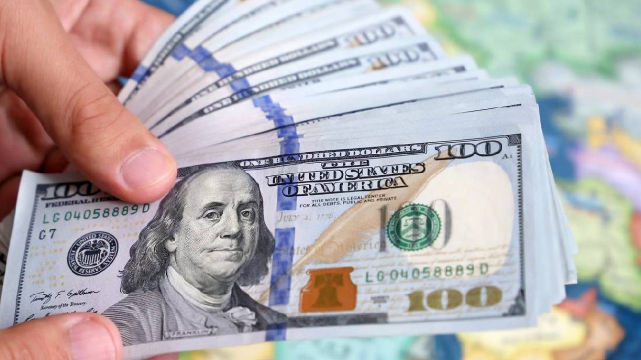 100-usd-bills-qzeldc9afo7loivy2nnneiefzqlbfihzk855n0gy00