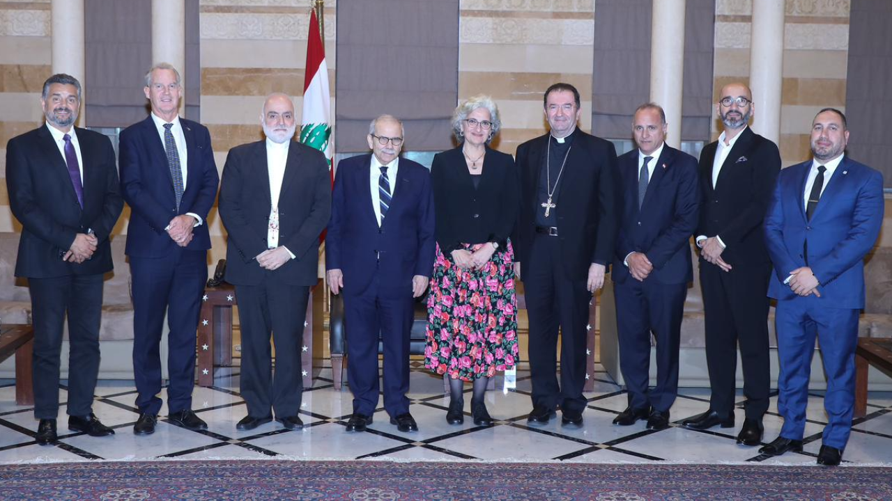 27d3b4a40fd8d63cbb69b344b3ef2753