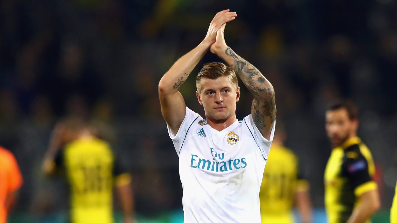 DORTMUND, GERMANY - SEPTEMBER 26:  Toni Kroos of Real Madrid app;auds the crowd after the UEFA Champions League group H match between Borussia Dortmund and Real Madrid at Signal Iduna Park on September 26, 2017 in Dortmund, Germany.  (Photo by Martin Rose/Bongarts/Getty Images)