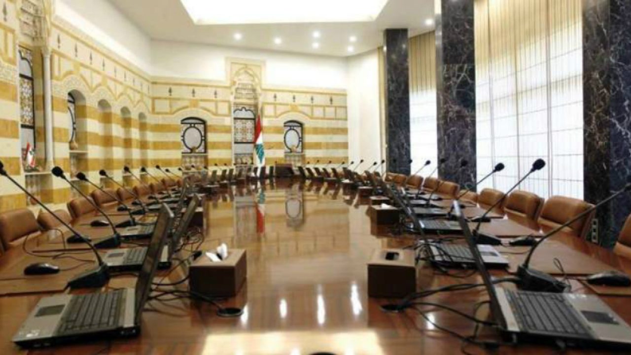 435737 ب الصباحية: الحكومة طارت.. "ما تقول فول تيصير بالمكيول"