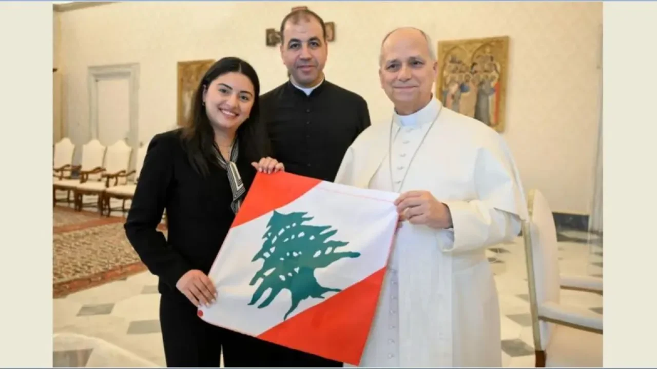 4c86bbcd-8898-4d8b-a2a5-742a960b52c6