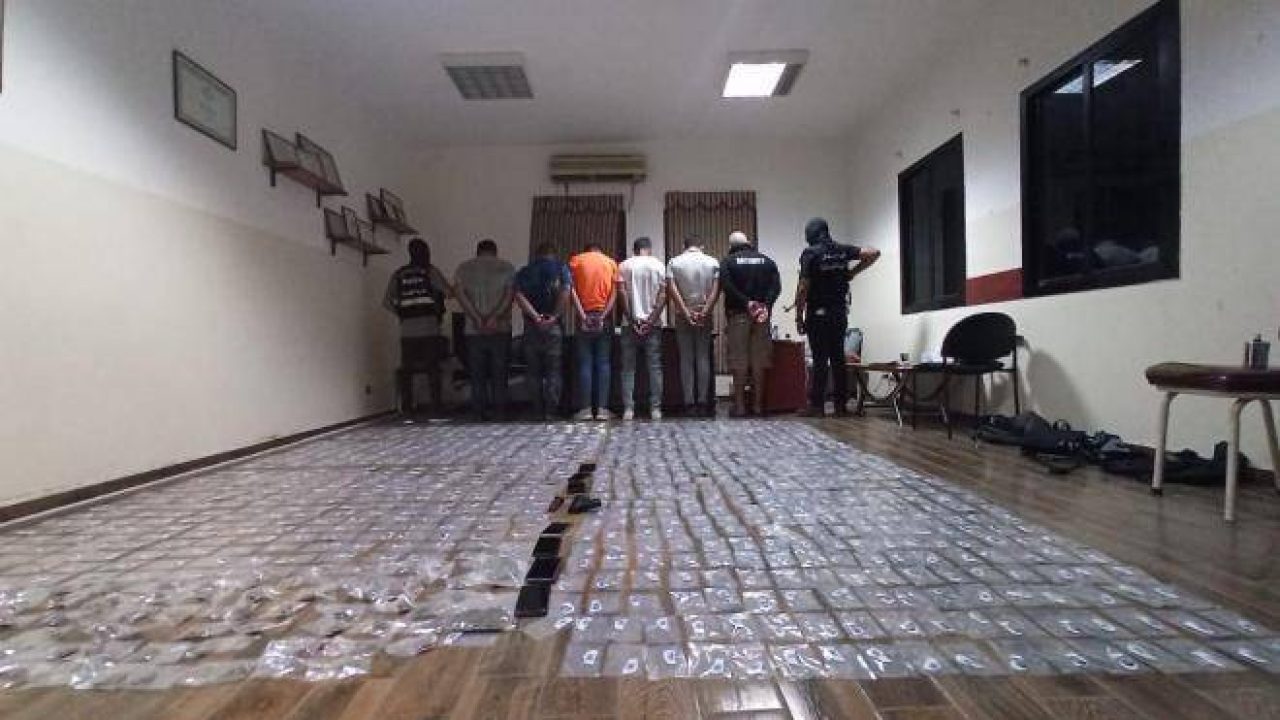 647dcb7d089d2_236080