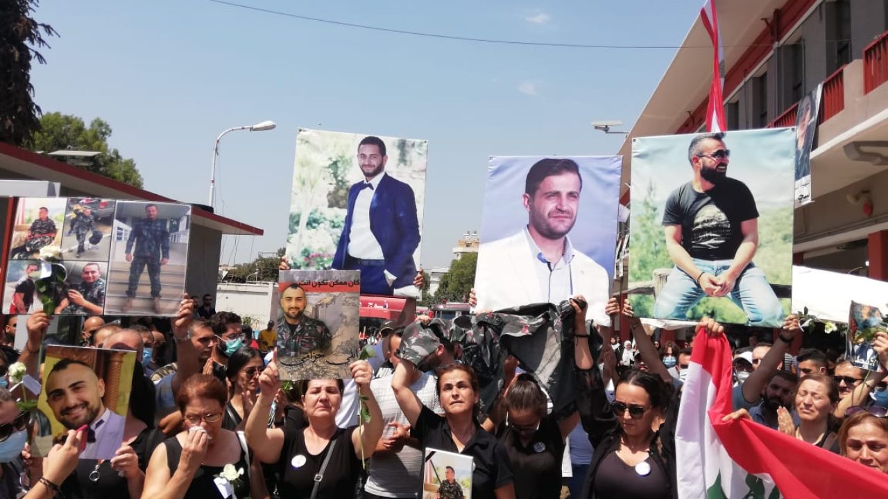 محور الممانعة يبتز عائلات ضحايا إنفجار مرفأ بيروت