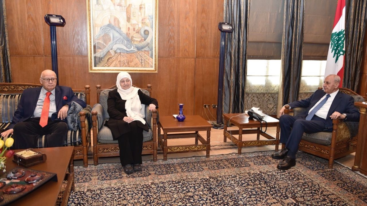 826da0ed-813f-408f-bbc2-26b9d5bc42f3