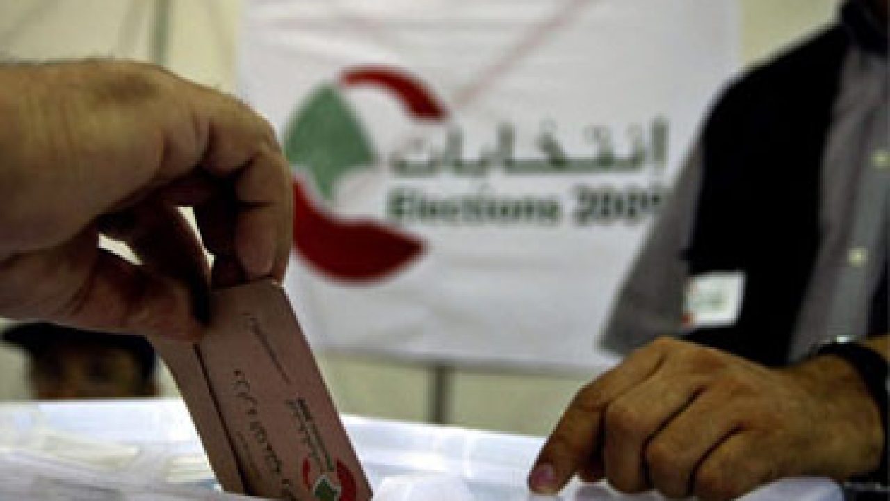 84ac6a932c40adc98c57534f رئيس الحزب و" الكرم الشعبوي الزائد "على موظفيه !!