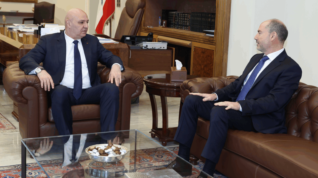 959f2758d45513aa81e41d6b153694ad