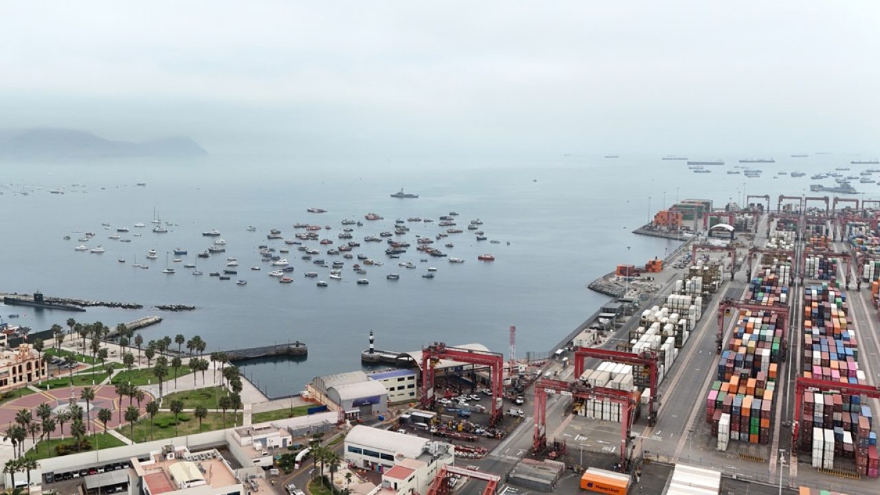This aerial view shows the Callao Port Terminal in Callao, Peru on July 30, 2025. Peru closed 65 of its 121 Pacific ports as a tsunami alert was issued on July 30, 2025, following a massive 8.8-magnitude earthquake off the east coast of Russia. (Photo by CONNIE FRANCE / AFP)