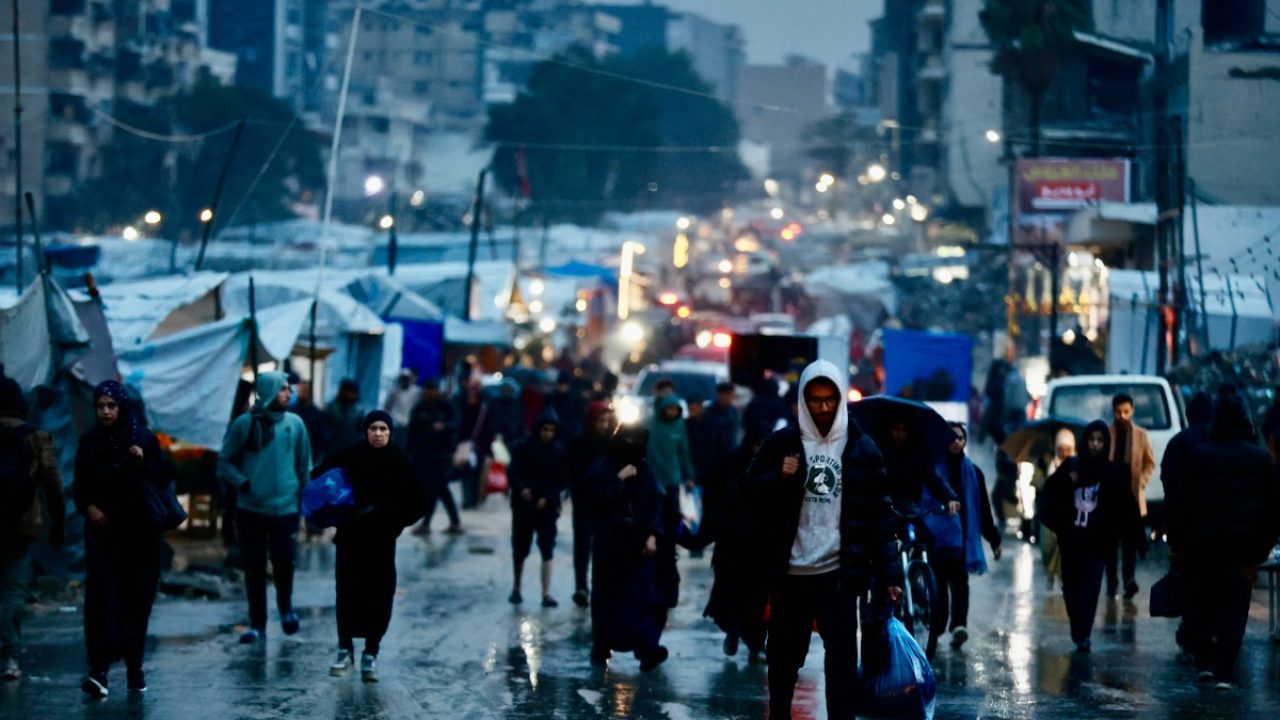 AFP__20251215__888J9K6__v1__MidRes__PalestinianIsraelConflictWeather_171355