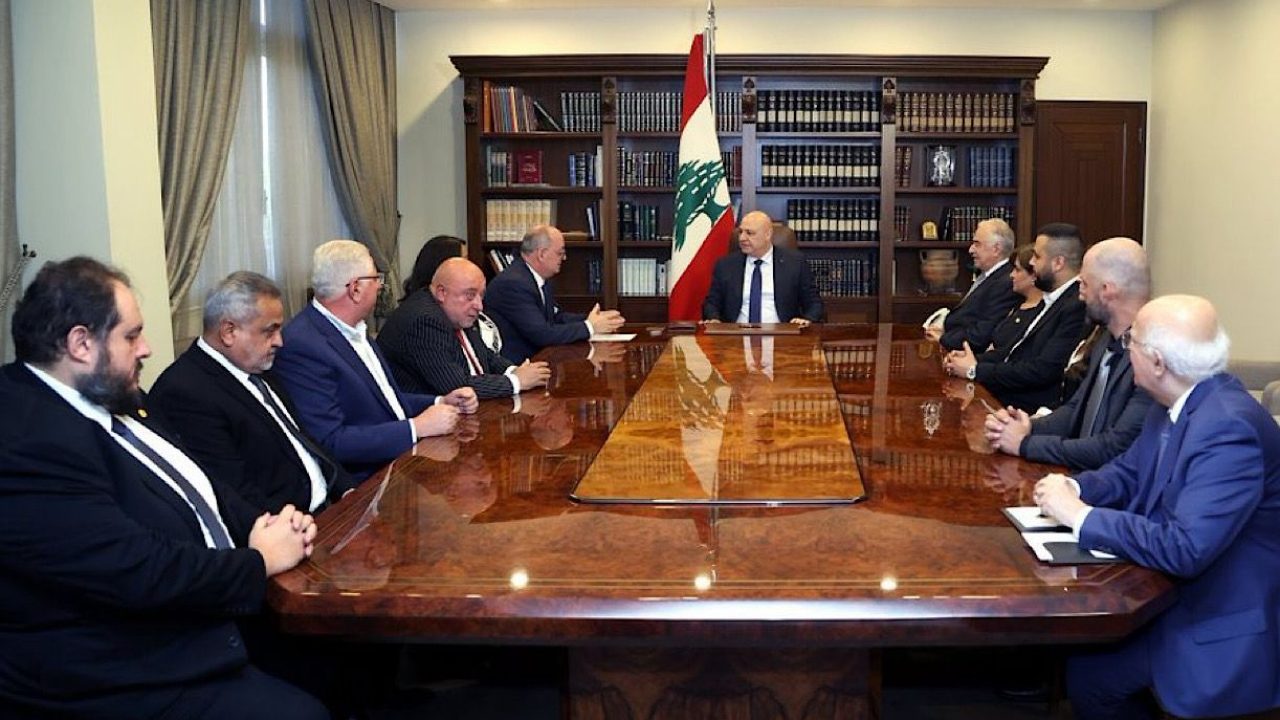 AOUN