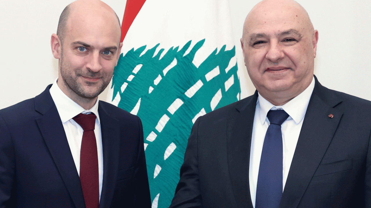 AOUN-BARU