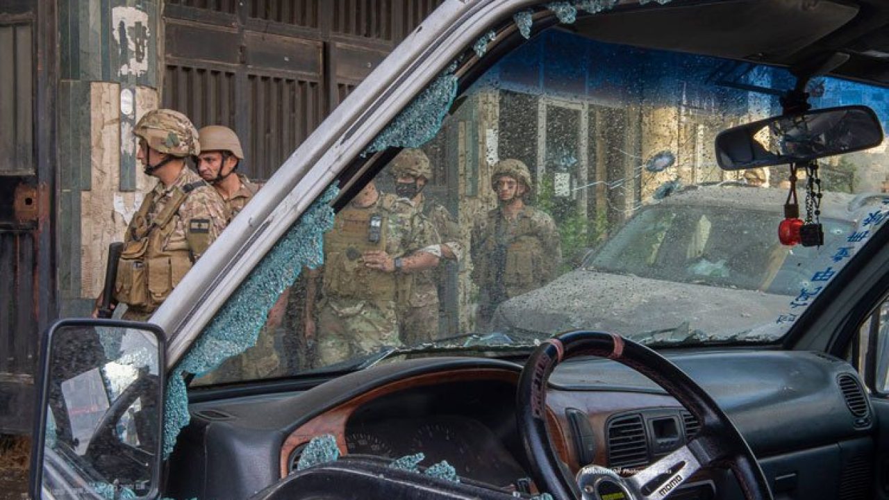 Ain-el-remmenh روايات ملفقة حول "هجمة" عين الرمانة