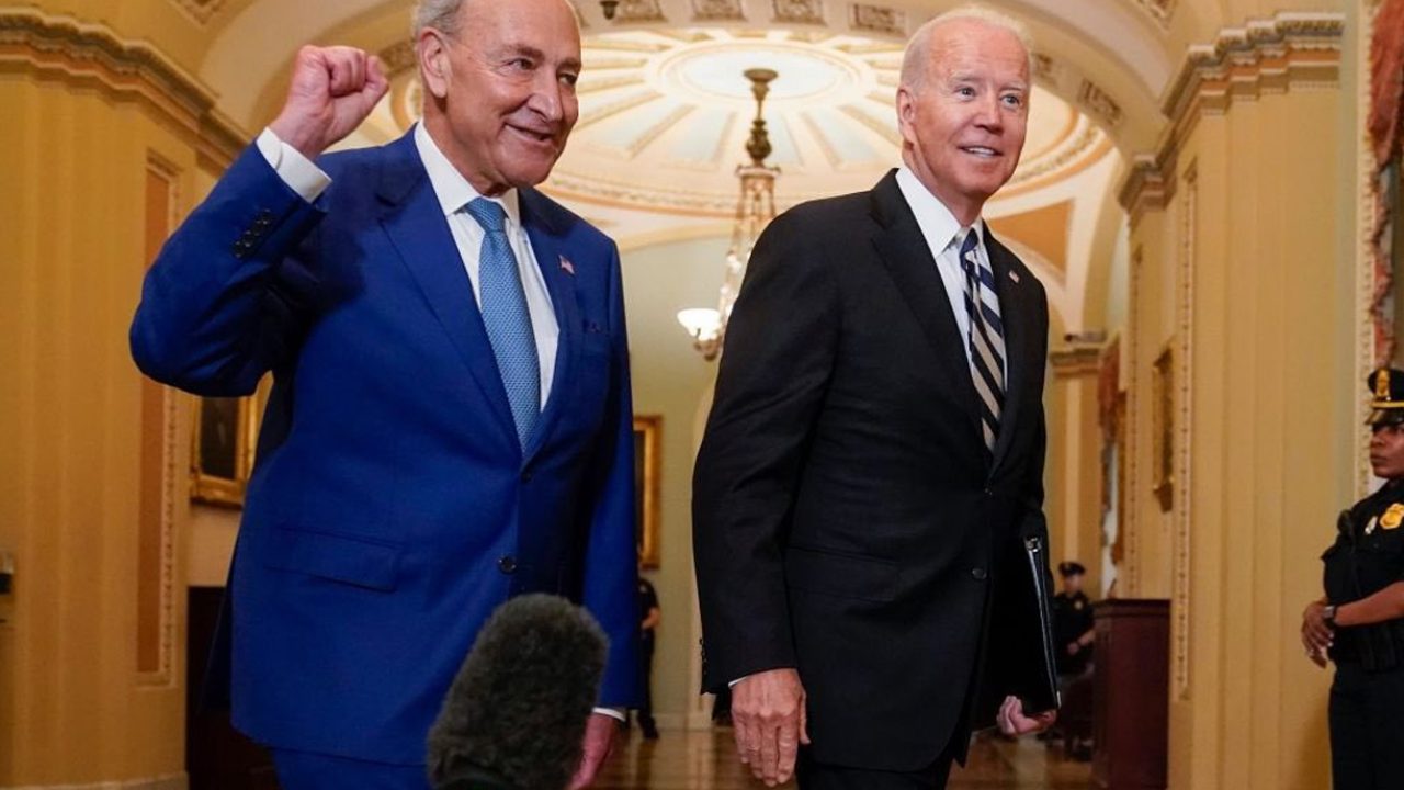 BIDEN-WITH-SHOUMER