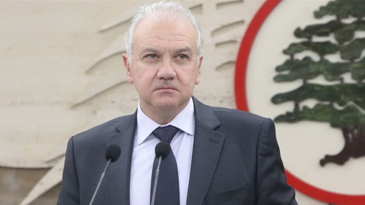 Doc-P-1059834-638177936867750274