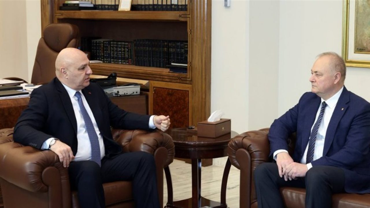 Doc-P-1490423-639082125870255673