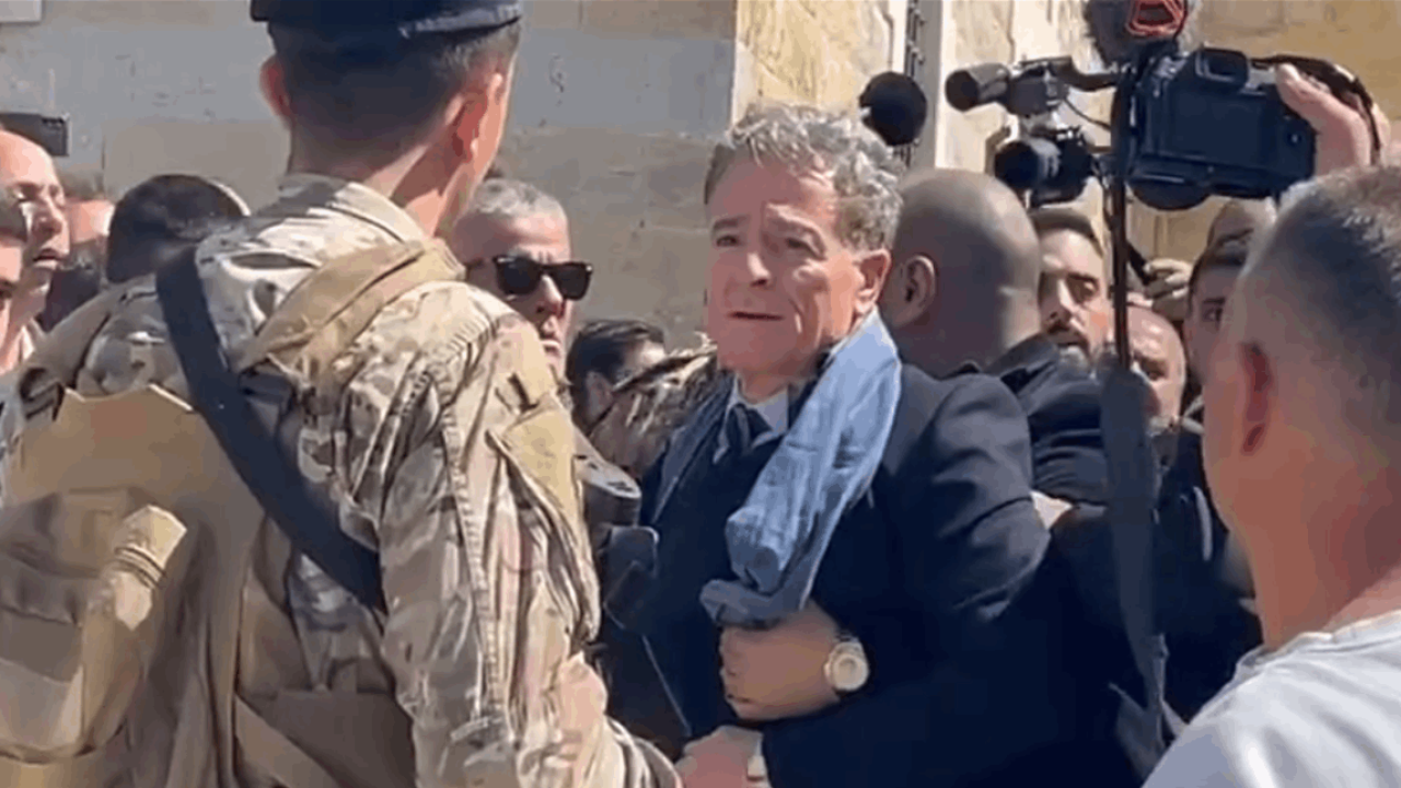 Doc-P-1495159-639088310811535324