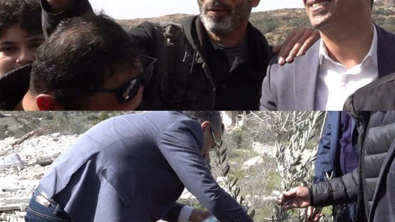 Doc-P-557415-639063003742912953