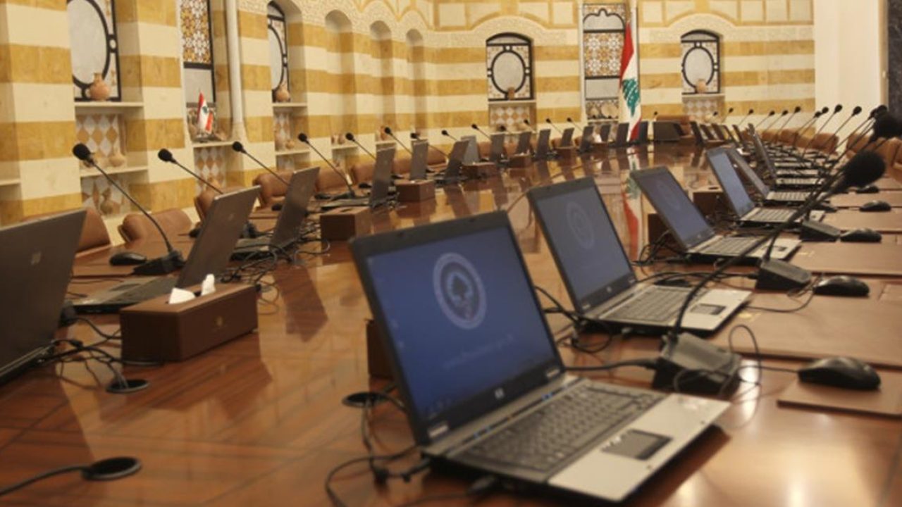 Doc-P-869370-637685396436053552 الثنائي الشيعي لن يقاطع
