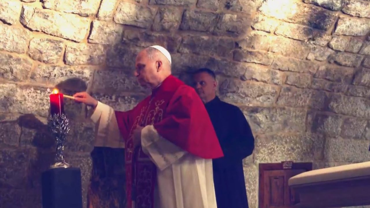 ExtImage-7508475-162620896