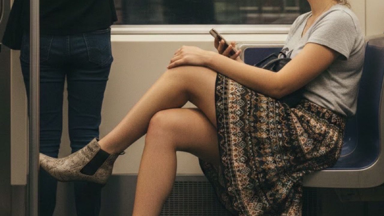 GIRL METRO