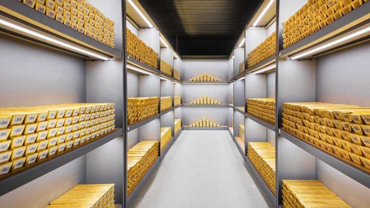 GOLD-rd02koy309tfewq2n7fcammwfwdevw1bfawzb1lrmo