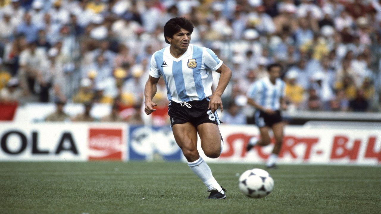 02 July 1982 Barcelona : FIFA World Cup : Argentina v Brazil : Luis Galvan of Argentina (photo by Mark Leech/Offside/Getty Images).