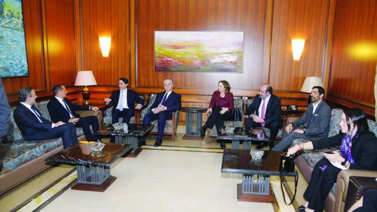 Hochstein-Mou3arada---1