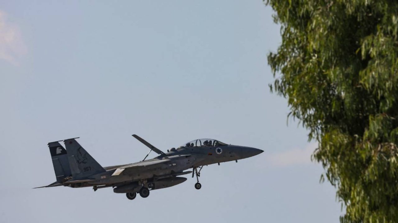 Israeli airplane taking off