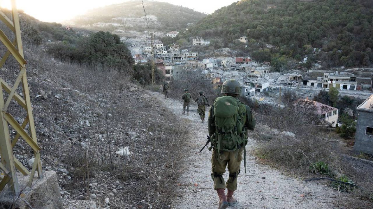 Israeli soldiers in south lebanon