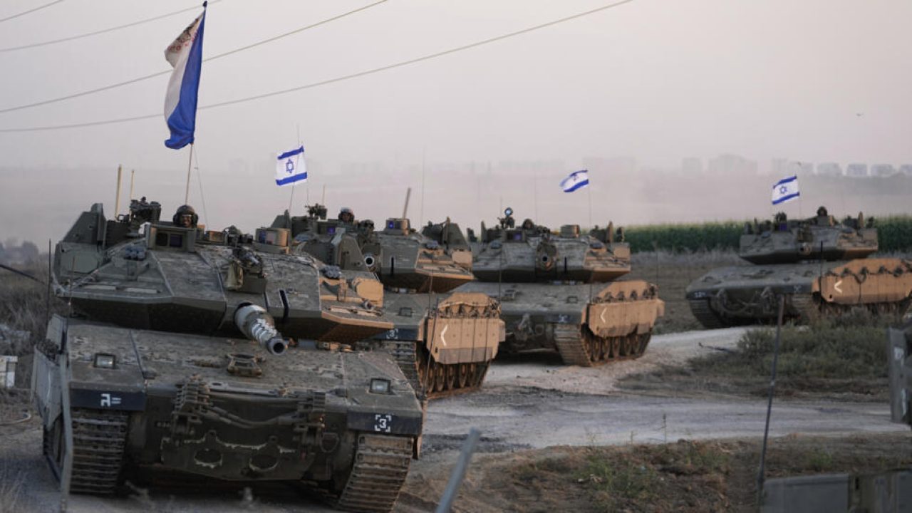 Israelian tanks Israel
