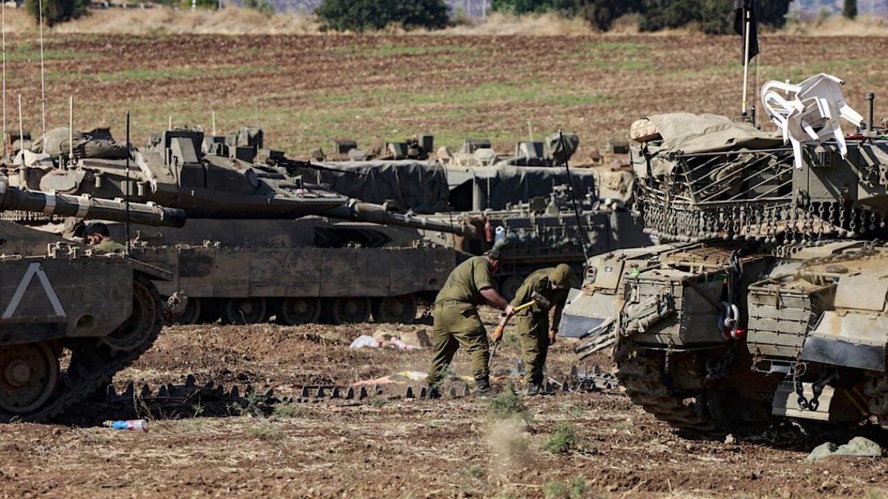 JESH--r71y9rmreupicje9groq0ikr8995w0jdj58dyg0zkw