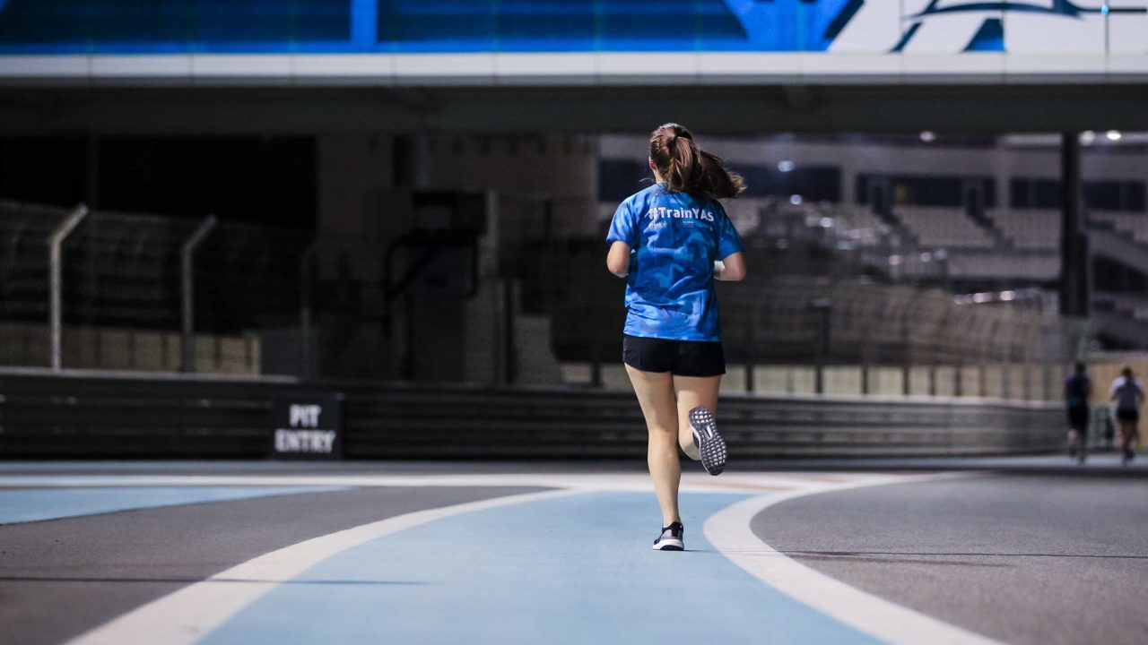 MAIN IMAGE Train_Yas-0148