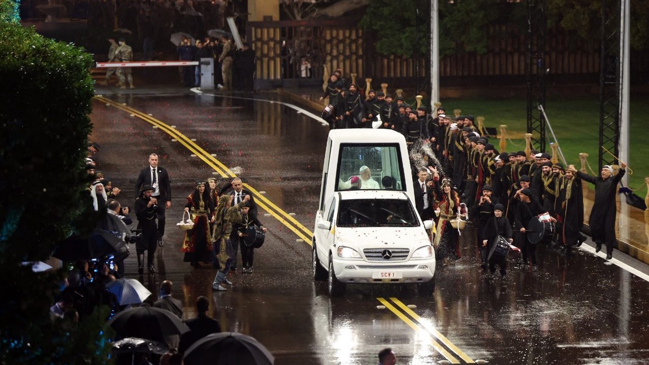 POPE-LEBANONN--rfh7dpfuxvwf8xtef2k0bb9bb3prc4knjfp2abdkio