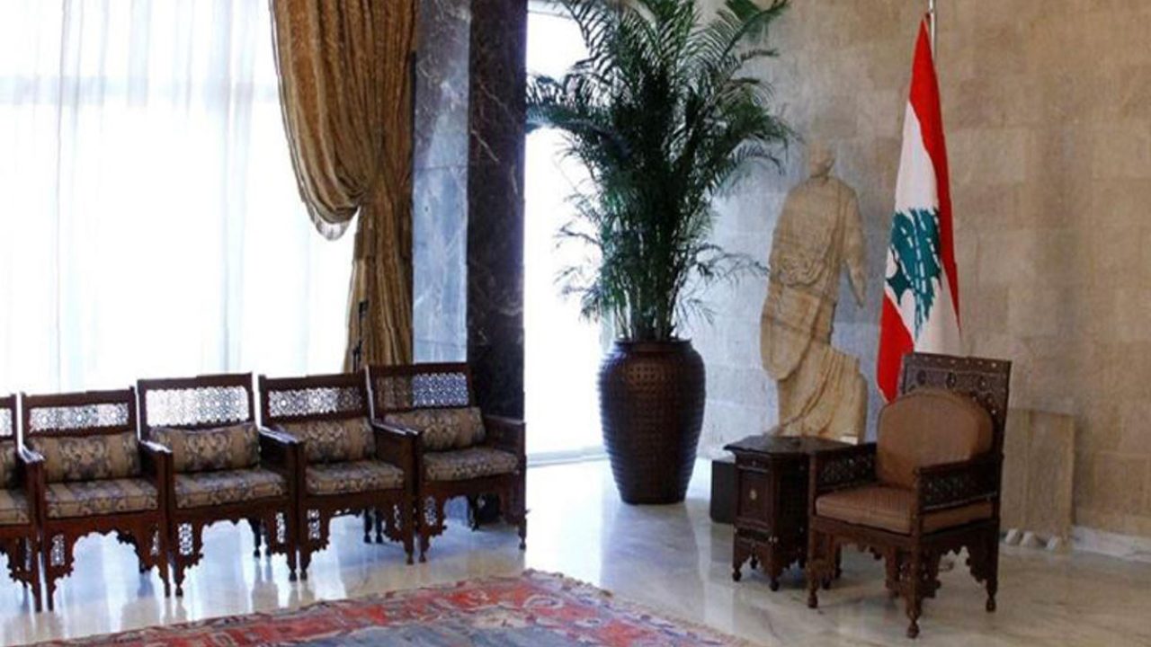 Presidential Chair Lebanese Flag