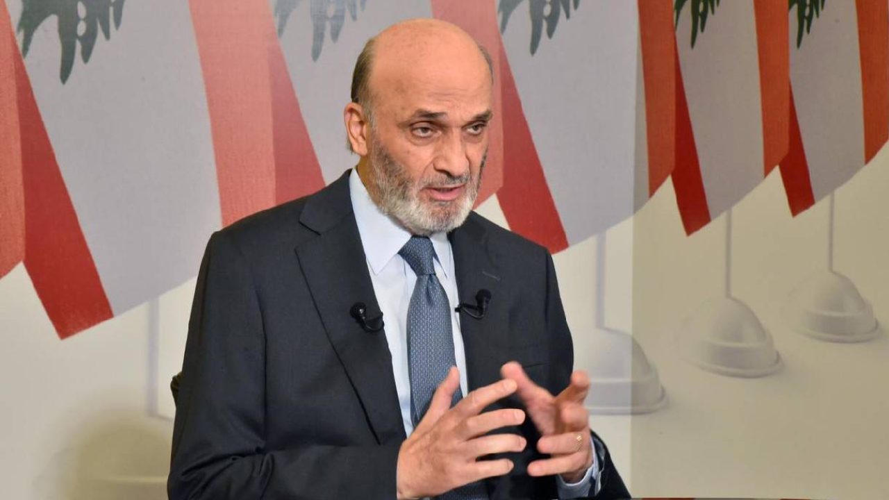 SAMIR GEAGEA HAND GESTURE