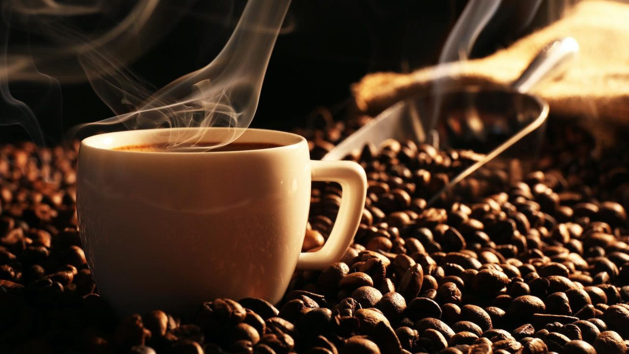 اليوم العالمي للقهوة... السحر الذي يعشقه العالم