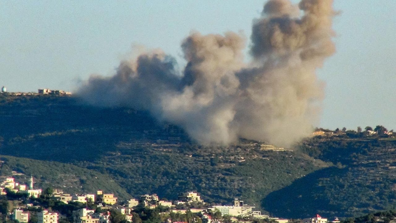 Smoke billows during Israeli bombardment on the outskirts of the border town of Marwahin in southern Lebanon, on December 26, 2023, amid ongoing cross-border tensions as fighting continues between Israel and Hamas militants in the Gaza Strip. (Photo by AFP)