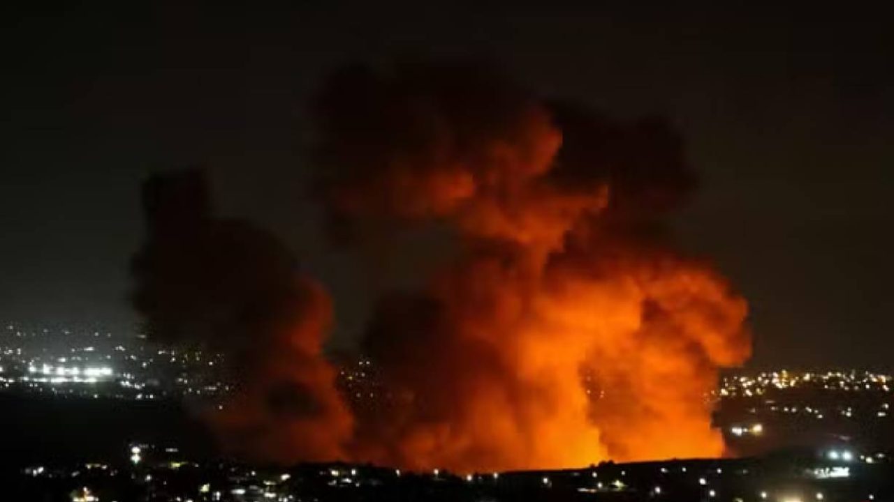 South lebanon strike at night