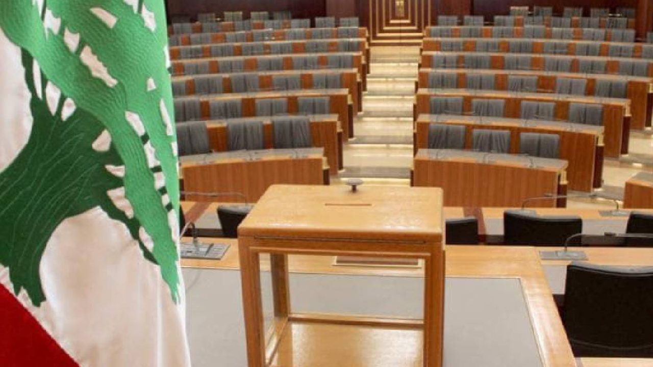 Voting box empty in parliament