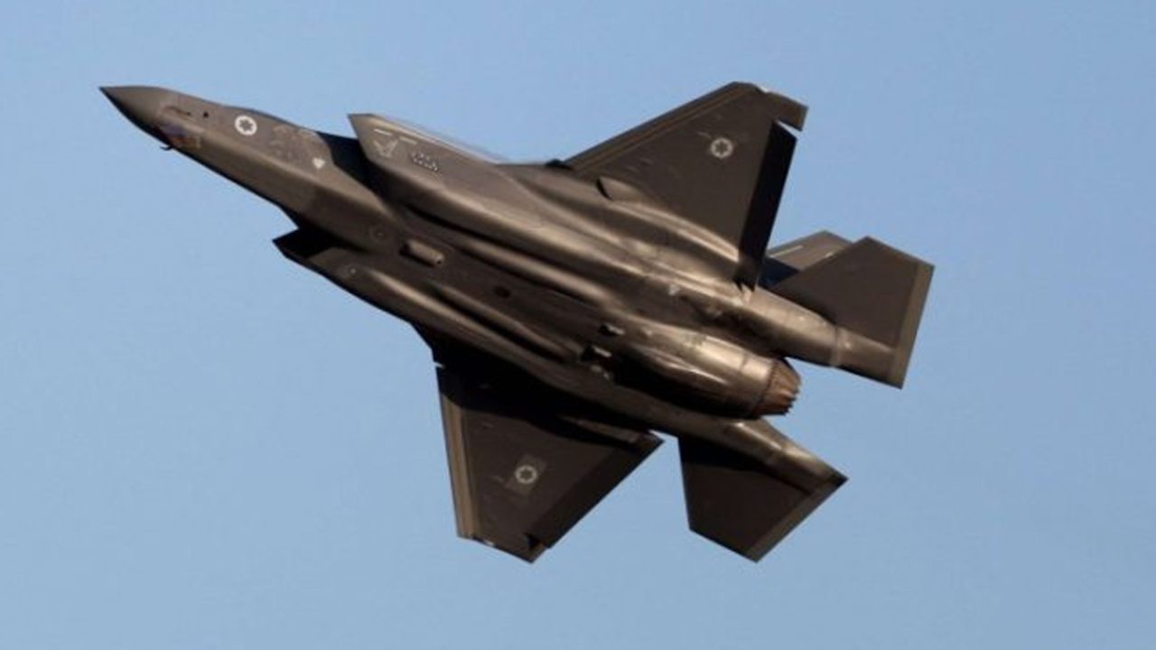 WARPLANE