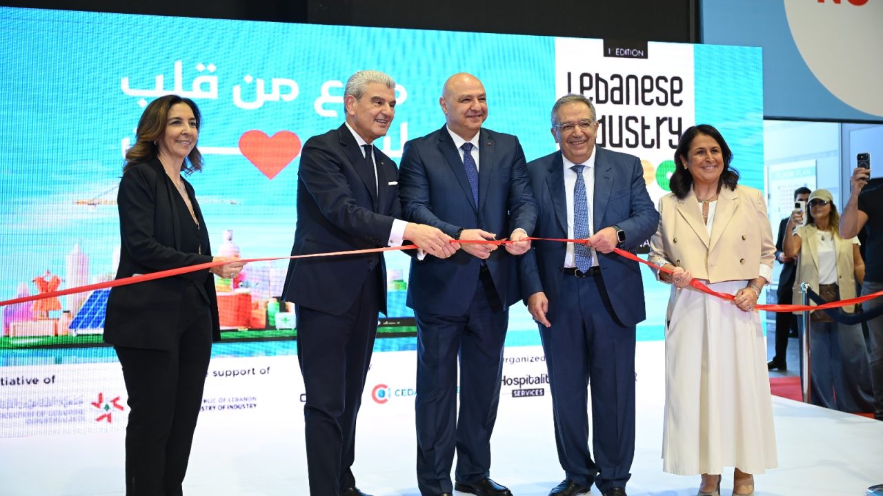 WhatsApp Image 2025-10-29 at 18.26.05_e79c15d9 WhatsApp Image 2025-10-29 at 18.26.05_e79c15d9