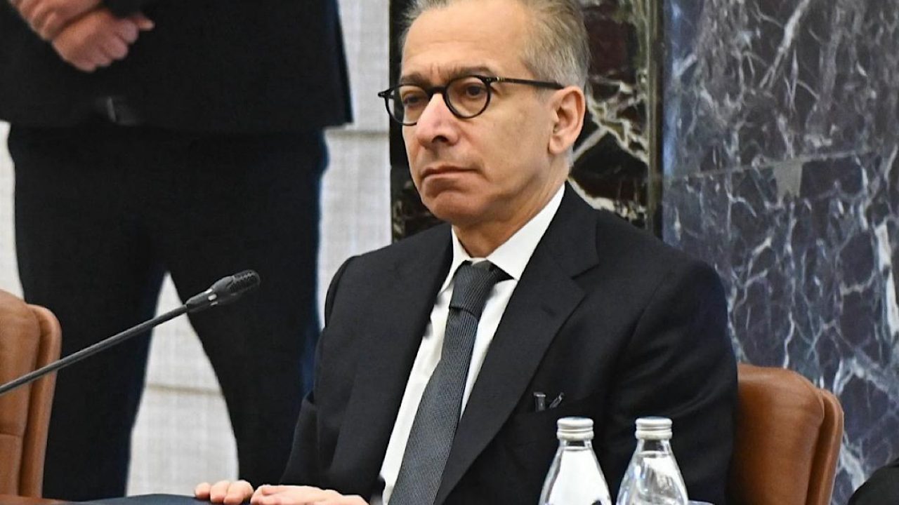 amer-1-r5r3pfqzj2mohd946sukd2j9k4bf3ywzt7og04qgww