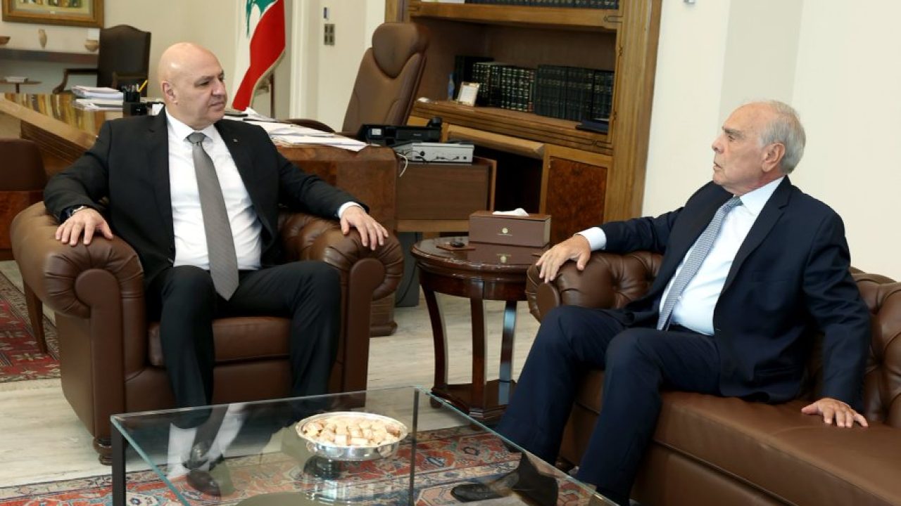 aoun1
