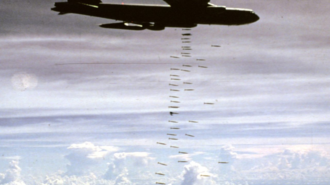 b52